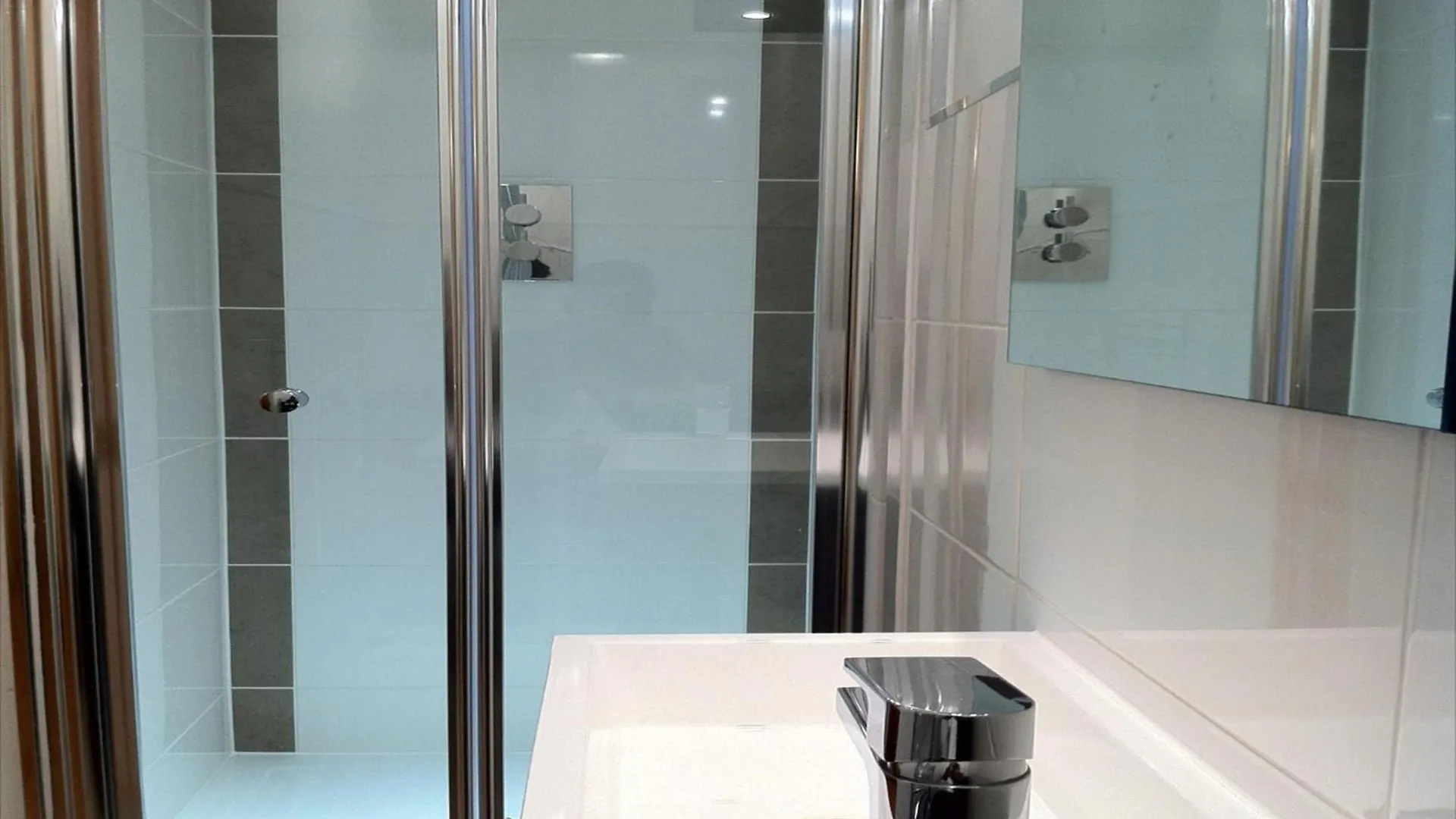 Aparthotel Lyall Apartment Hotel London